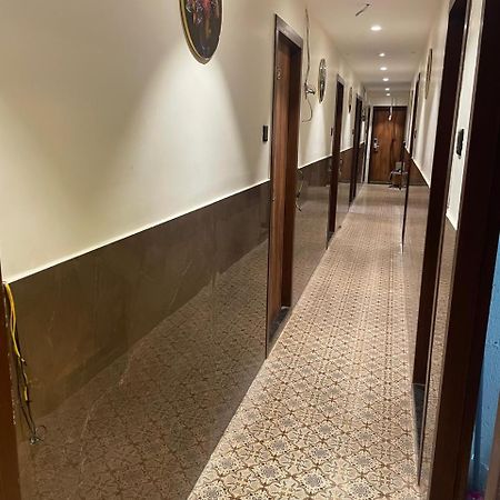 Hotel Sai Palace- Near Tata Memorial Hospital Mumbai Kültér fotó