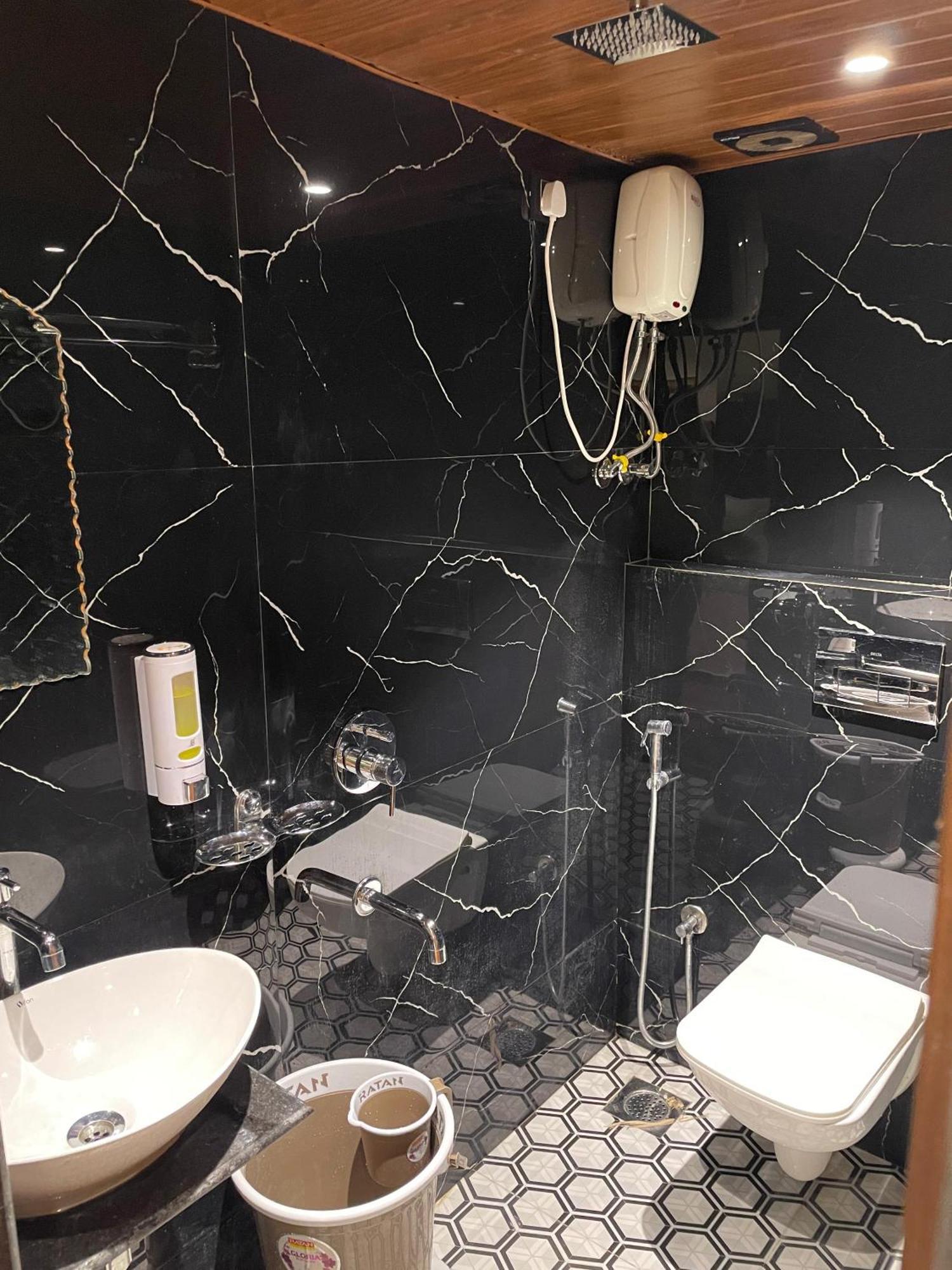 Hotel Sai Palace- Near Tata Memorial Hospital Mumbai Kültér fotó