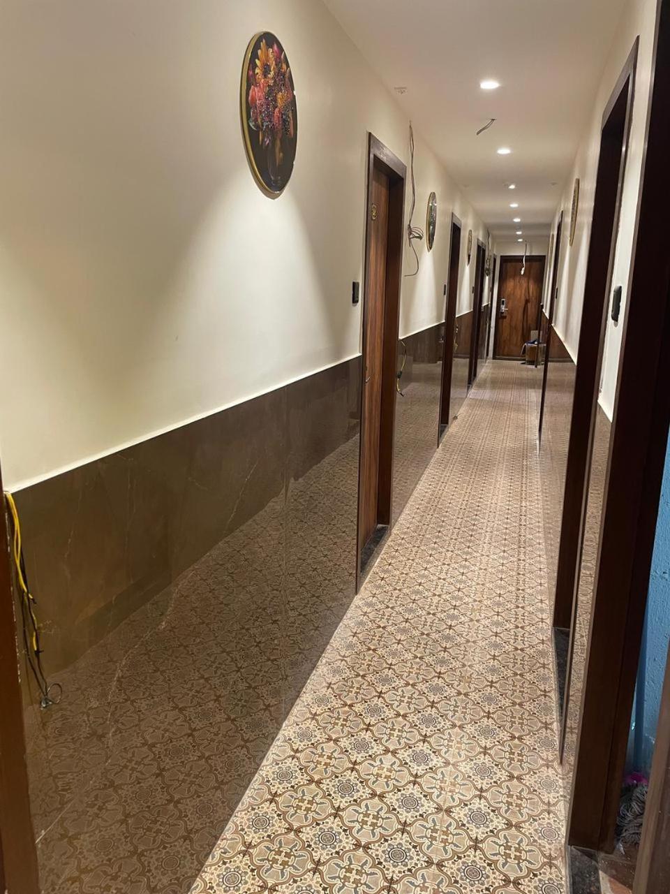 Hotel Sai Palace- Near Tata Memorial Hospital Mumbai Kültér fotó
